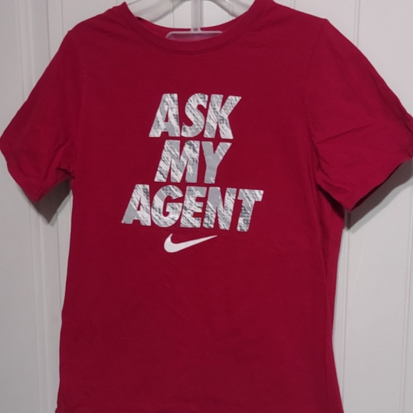 Nike Other - ⭐nike shirt for boy size M